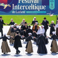 Danses et Costumes de Bretagne