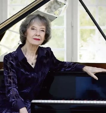 "Clair de lune" • Anne Queffélec  Bach, Chopin, Satie, Haendel, Debussy