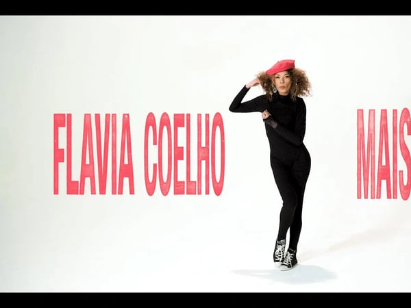 Flavia Coelho