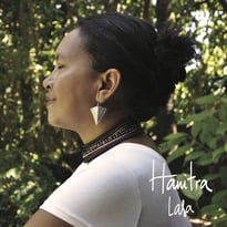 Hanitra (malgache) et Les Michelibediches