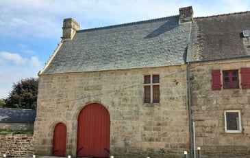 Visite guidée d'un auditoire de justice du XVIe siècle
