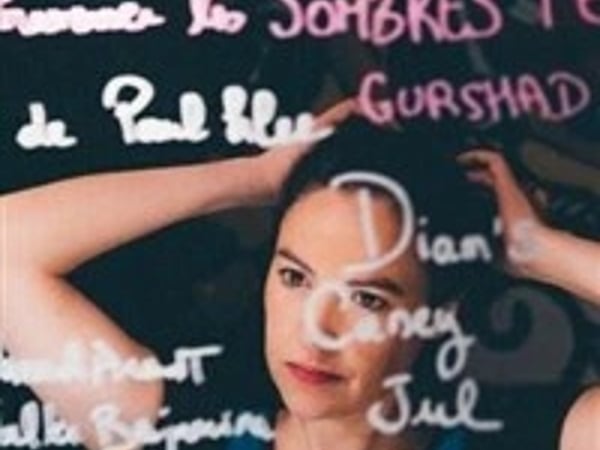 Audrey Vernon dans Comment traverser les sombres temps