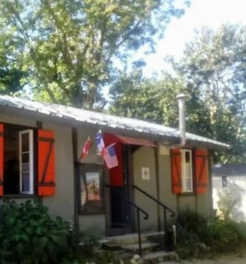 Visite de La Cité de l'Habitat Provisoire