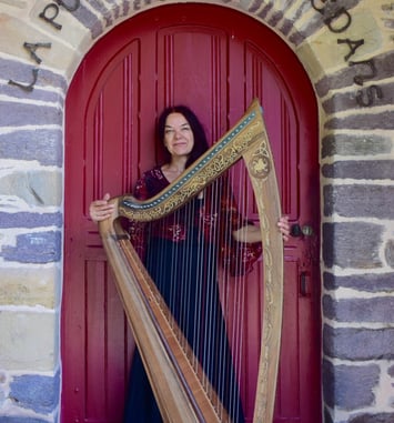 Concert de harpe celtique et chants traditionnels — Lawena de Brocéliande