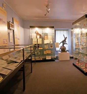 Visite libre du Musée des Passions et des Ailes
