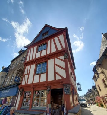 Atelier créatif / La maison de la truie qui file en pop up