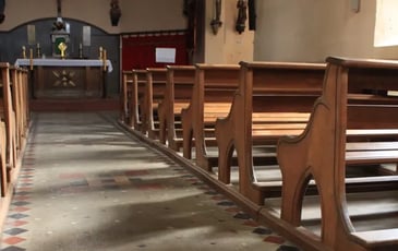 Visite de l'église des Forges
