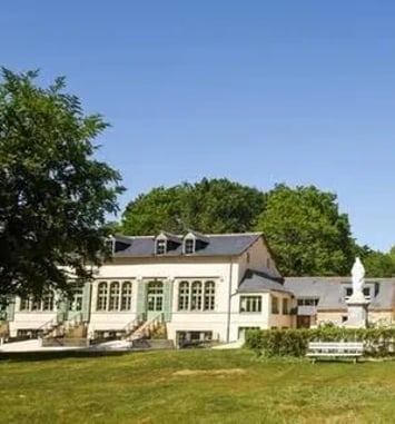 Visite guidée du centre spirituel de Penboch