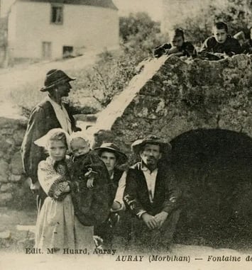 Auray, une histoire de clichés, Photographes et cartes postales d'Auray et ses environs avant 1940