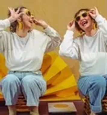 « Jaune j'aime » du théâtre de la Guimbarde