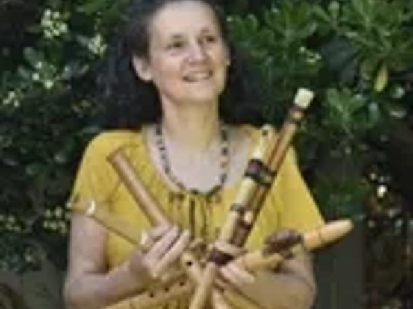 Conférence musicale « Le tour du monde en 80 flûtes »